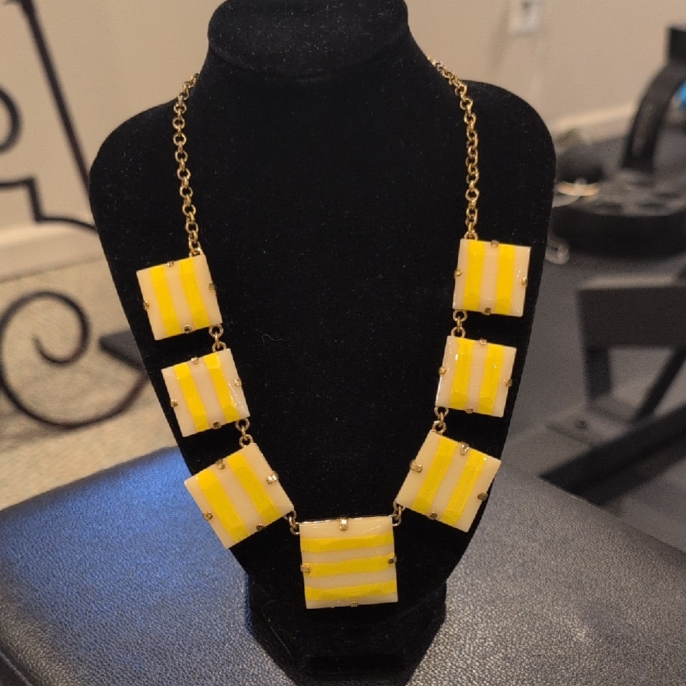 Kate Spade Lemon Bar Statement Necklace. EUC